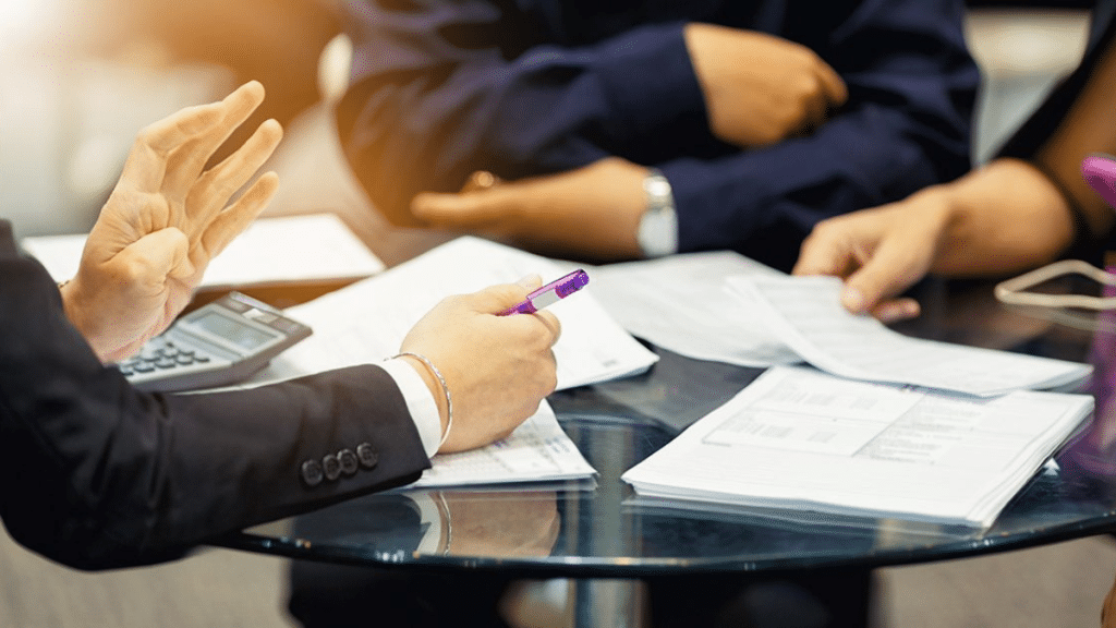 Dealing with Insurance Companies After an Accident in Iowa Tips for Injury Victims