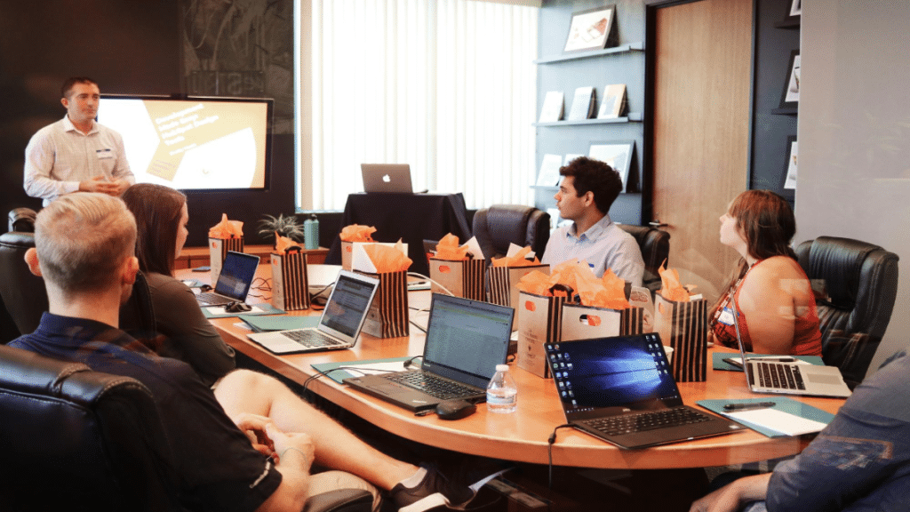 Elevate Your Sales Team The Power of a Keynote Speaker