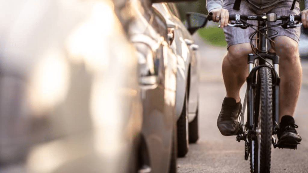 Sharing the Road, Upholding Responsibility Legal Representation for Cyclists in Accidents
