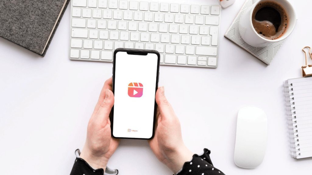 Tap and Vanish Smart Ways to Browse Instagram Without Being Seen