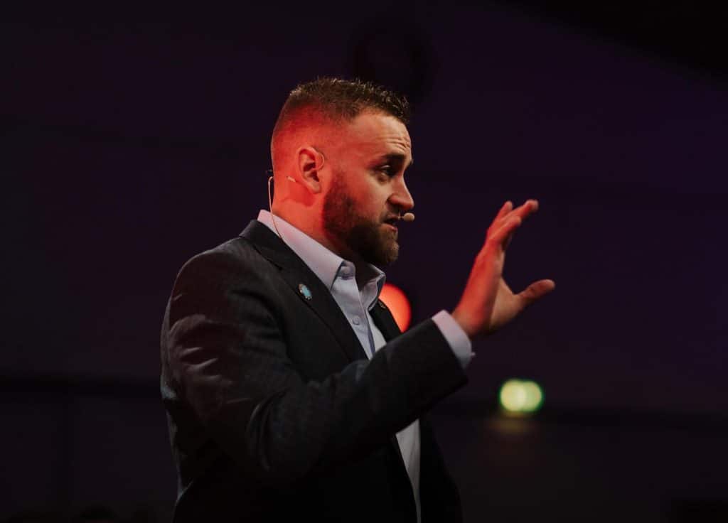 Meet Jason Brown The Leader Who Mentored Thousands in Network Marketing to Financial Freedom