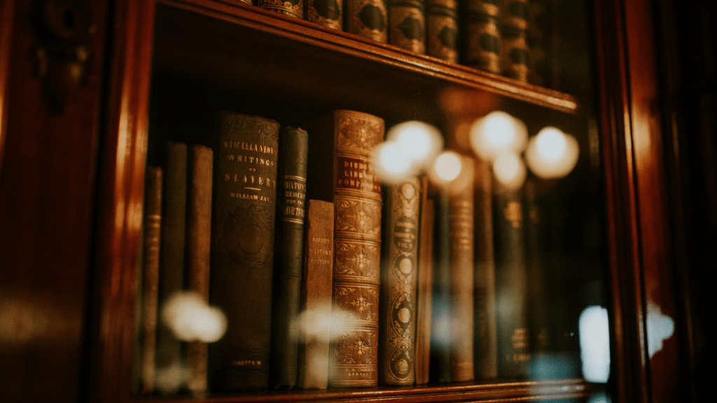 How to Choose the Right Law Firm in 2025