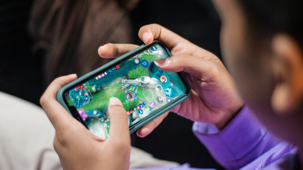What Makes a Game Visually Addictive? Colour Psychology in Digital Entertainment