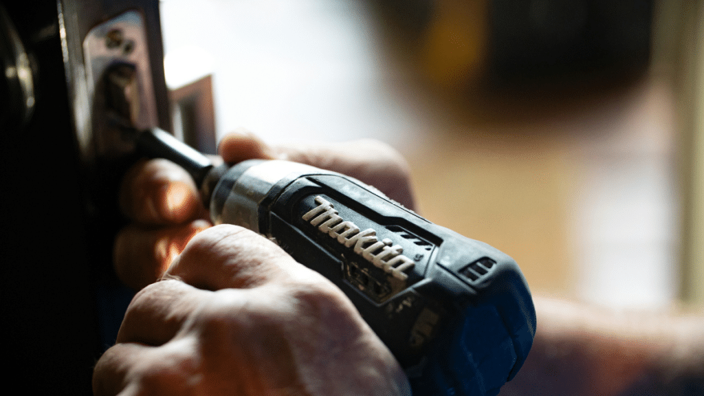 Why It Pays to Have a Reliable Handyman in Los Angeles