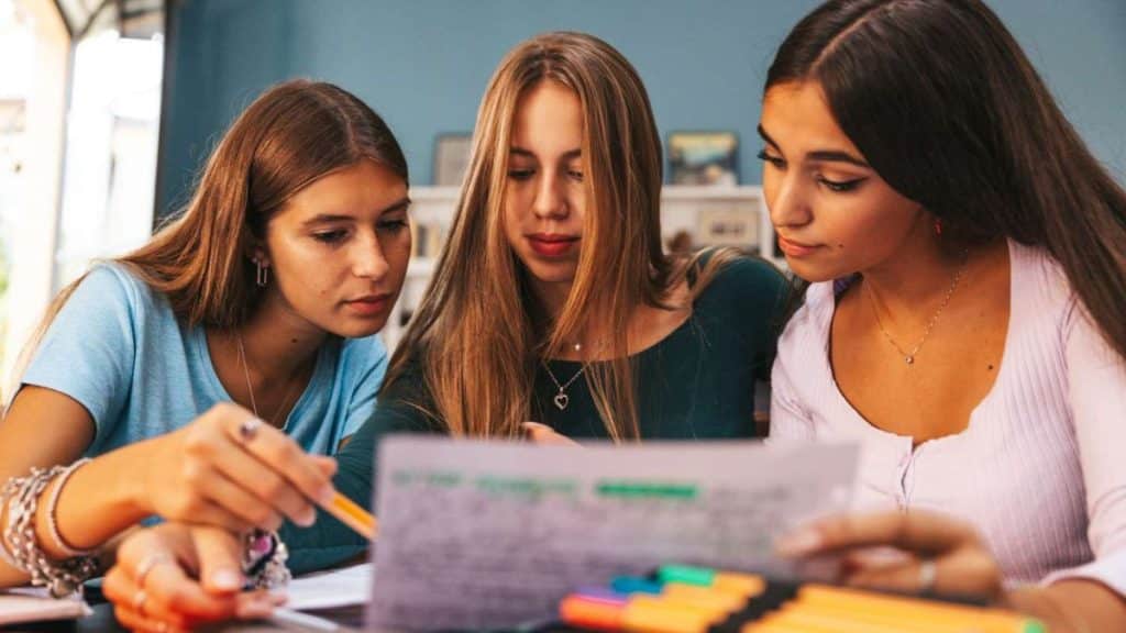 Why You Should Start Budgeting Early Financial Tips for Young Adults