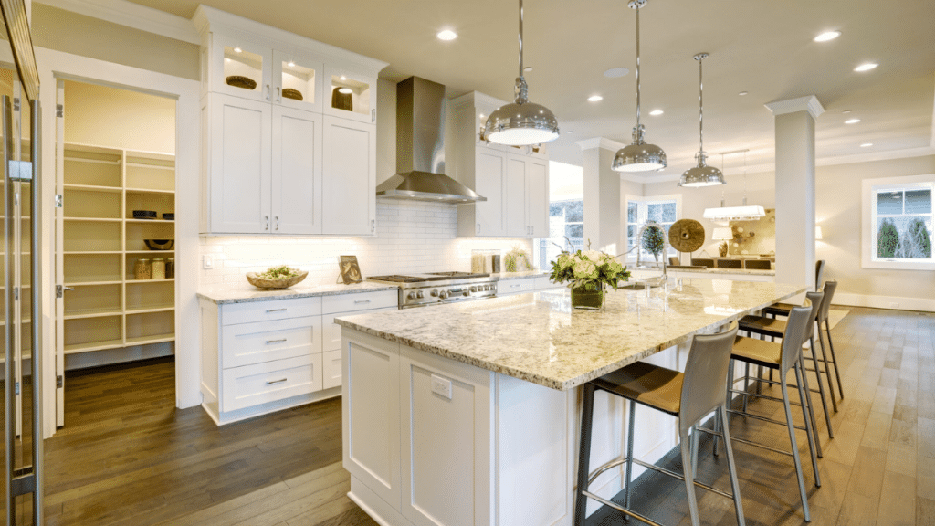 Open Shelving vs Closed Cabinets Which Is Right for Your Style and Storage Needs?