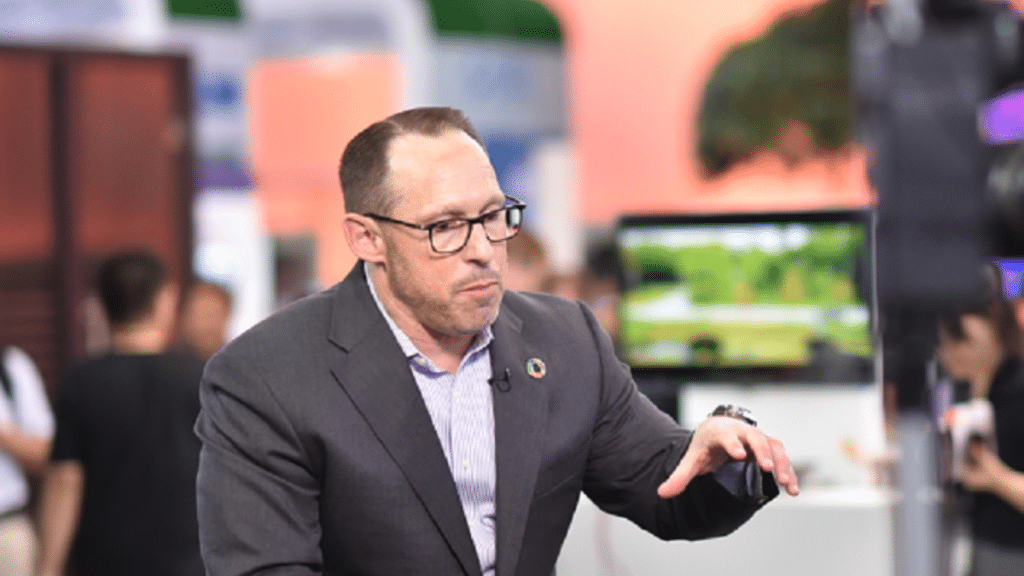 The Autonomous Network Revolution Former AT&T and Synchronoss CEO Glenn Lurie's Roadmap to Self-Healing Infrastructure