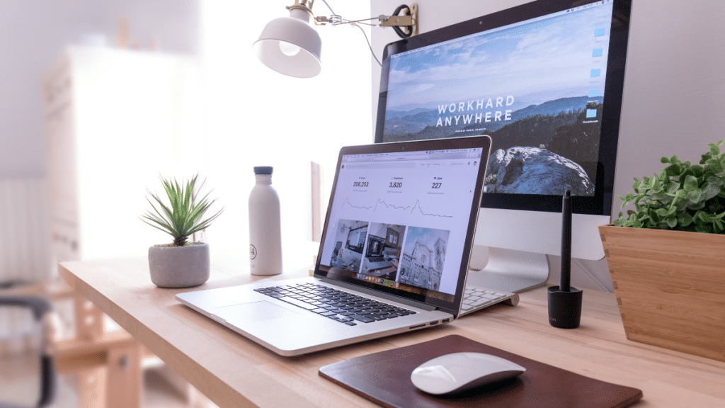 The Best Website Builders for Bands: Your Complete Guide to Building a Professional Online Presence