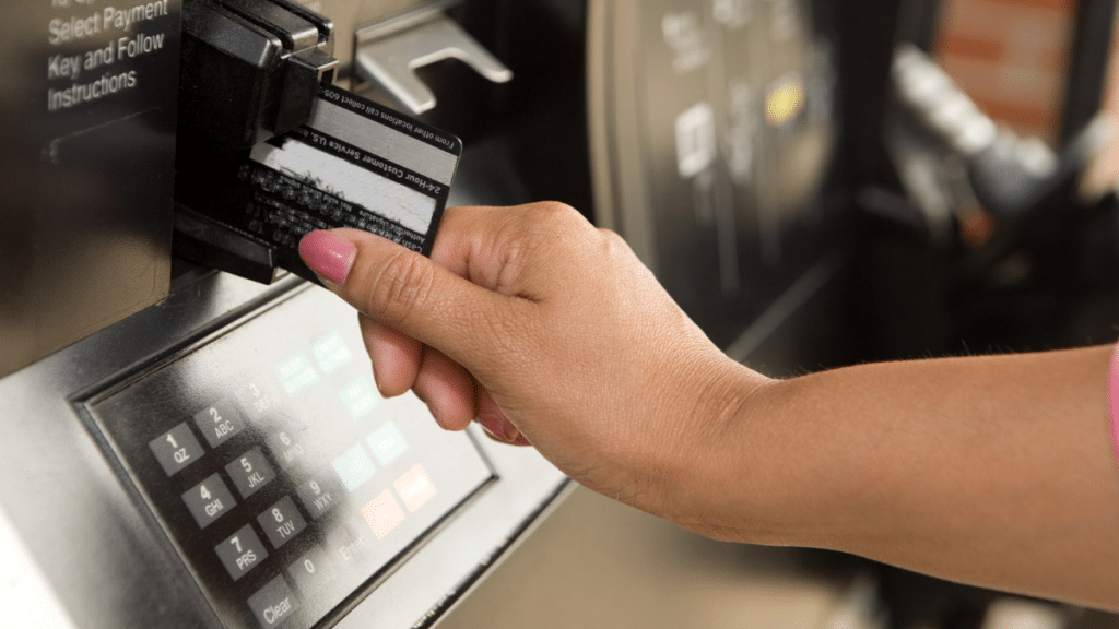 What Is a Cash Advance Loan, and How Does It Differ From a Credit Card Cash Advance?