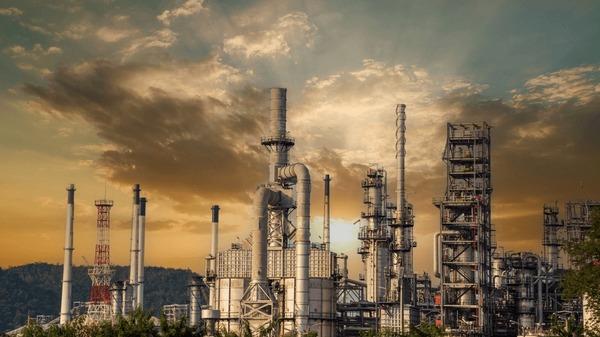 Image 1 of Injuries Caused by Chemical Plant Explosions