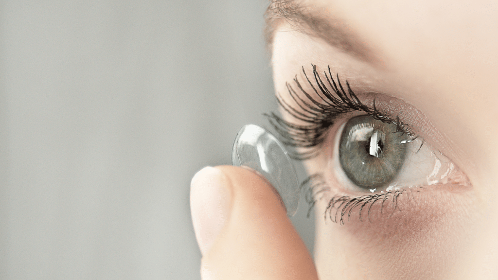 Image 1 of Makeup Tips for Contact Lens Wearers