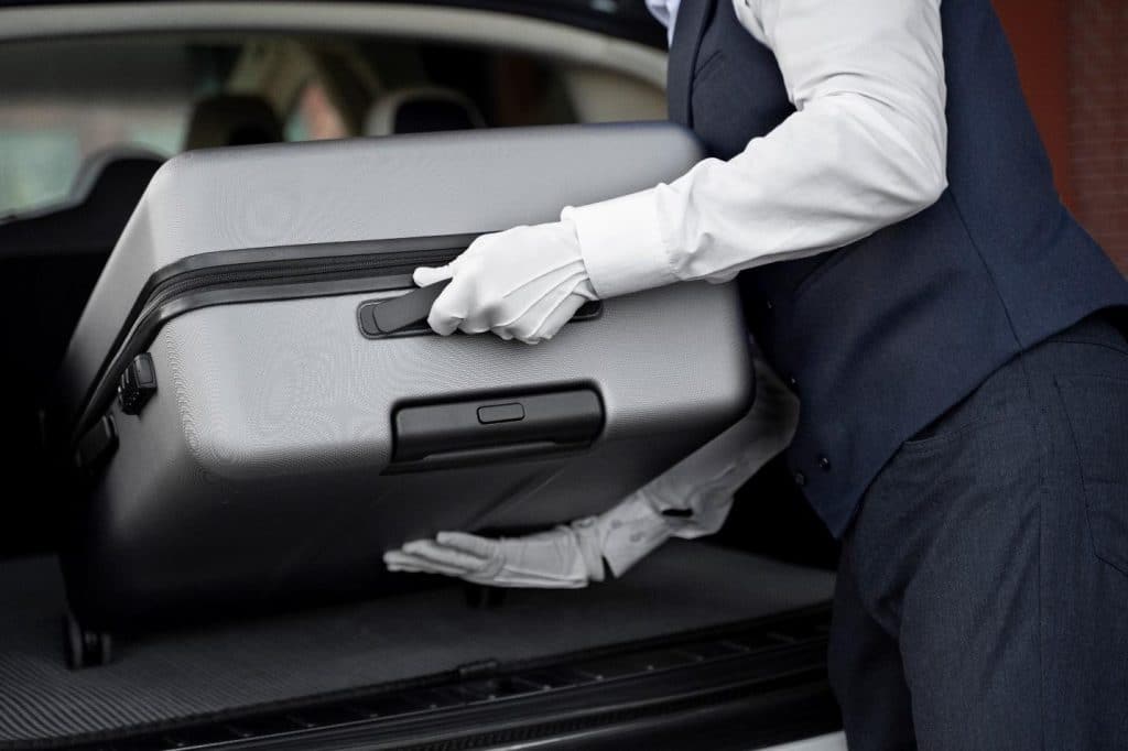Image 1 of Airport Transportation Guide: How to Choose the Perfect Limo Service for Your Milwaukee Transfer