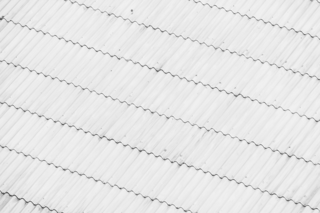 Image 1 of For large warehouses or manufacturing facilities where durability outweighs aesthetics, BUR remains a dependable option.