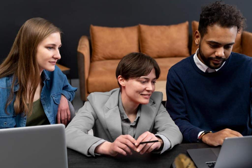 Image 1 of How Leapsome LMS Helps SaaS Businesses Build High-Performing Teams