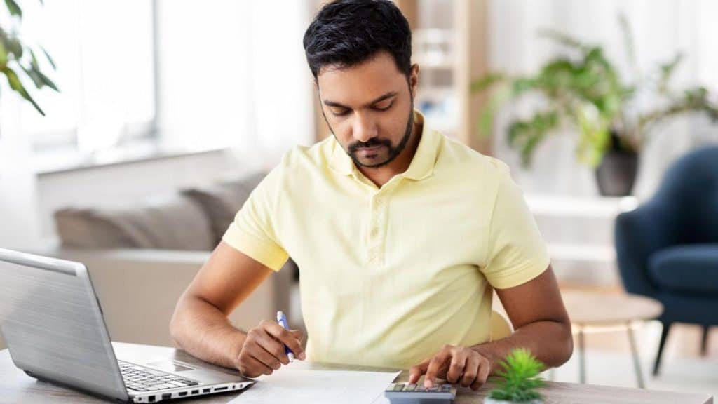 Image 1 of Personal Loan eligibility calculator explained: What it tells you before you apply