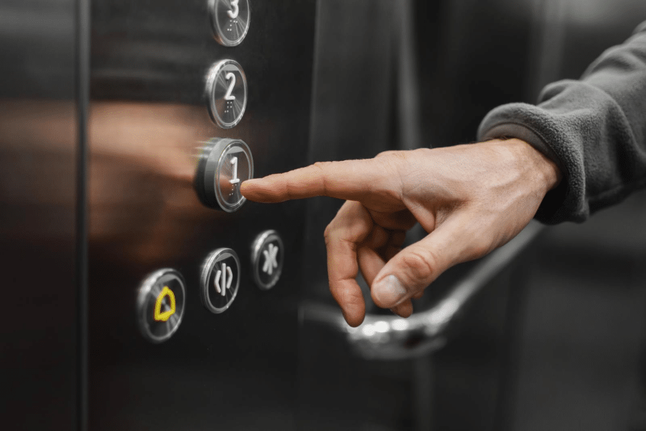 Elevator Connectivity: How Smart Elevator Technology Improves Efficiency and Safety Image 1 of Elevator Connectivity: How Smart Elevator Technology Improves Efficiency and Safety