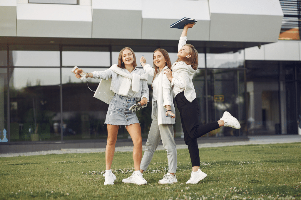 Image 1 of Balancing School, Life, and Learning: Effective Tips for Students