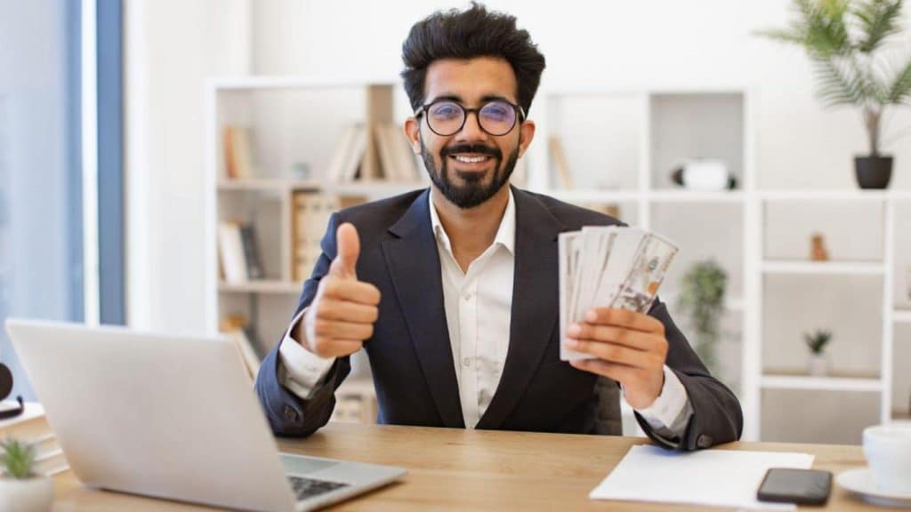 Image 1 of Simple ways to track your Employee Provident Fund savings easily