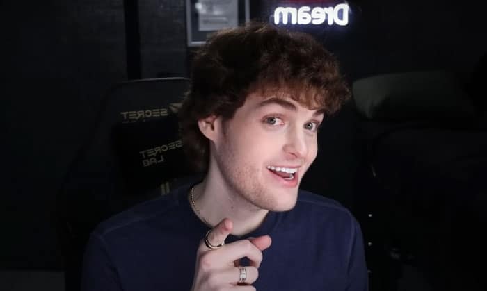 Dream: The Face Behind the Minecraft Empire Dream: The Face Behind the Minecraft Empire