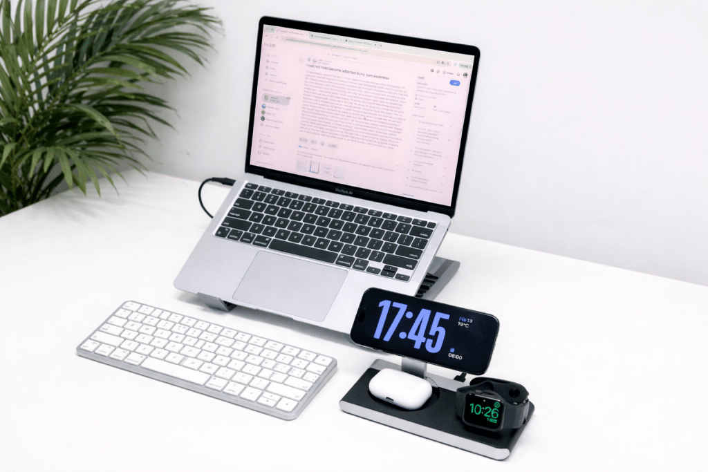 Image 1 of Create the Ultimate Mobile Office Setup for Focused Hybrid Work